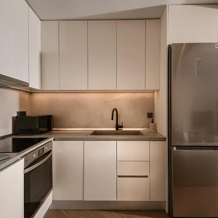 公寓 Astarte - St Dionisios & *